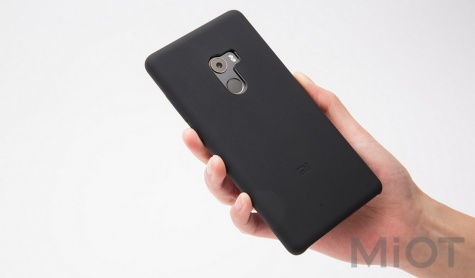Чохол бампер силіконовий для Xiaomi Mi Mix 2 Black Original 1173700013